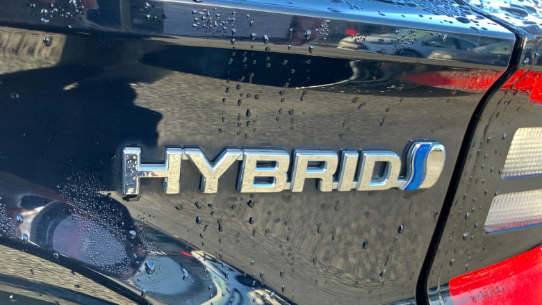 Toyota Yaris 1.5 Hybrid Design 5dr CVT Hybrid Hatchback